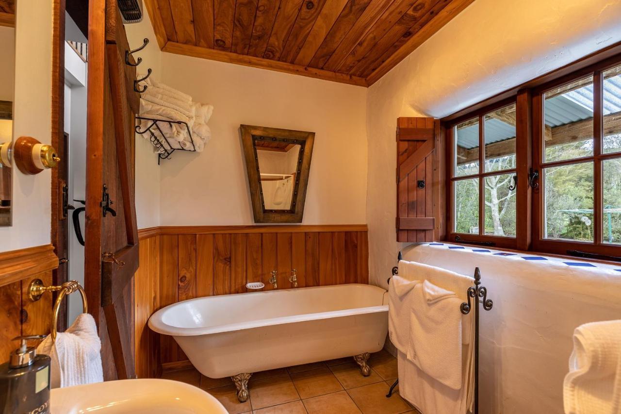 The Last Straw Cottage Nelson Brightwater Bagian luar foto
